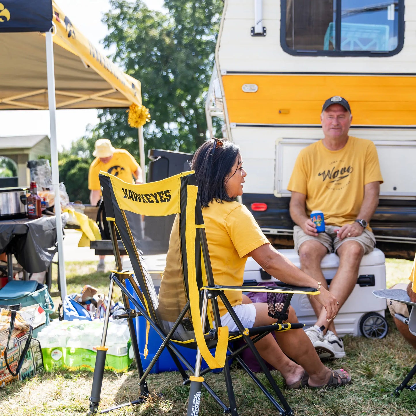 College Comfort Pro Rocker™ - Iowa Hawkeyes - Trackside Comfort