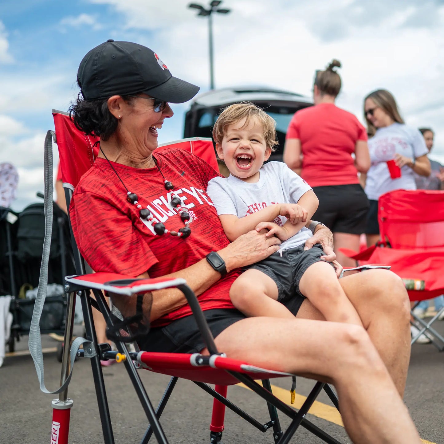 College Comfort Pro Rocker™ - Ohio State Buckeyes - Match Day Comfort